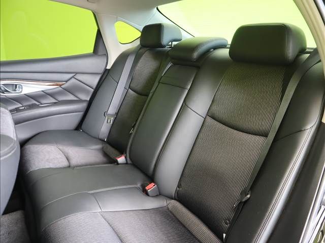 Nissan FUGA 2015-11 788-25