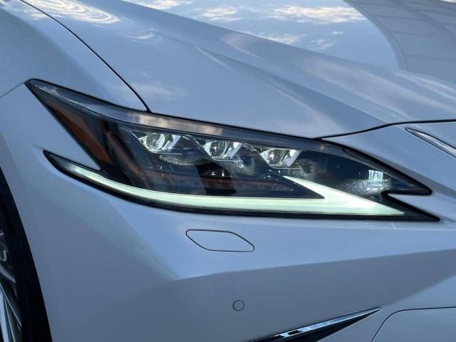 Lexus ES 2019-03 28081-13