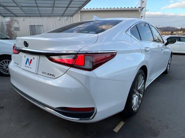 Lexus ES 2019-03 28081-17