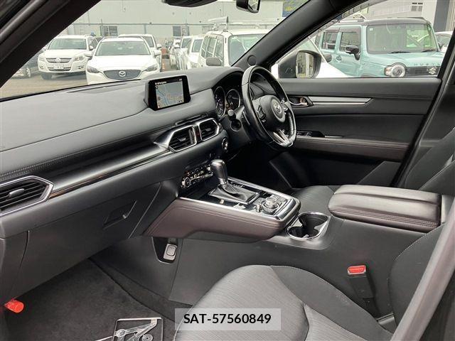 Mazda CX-8 2018-09 440058-22