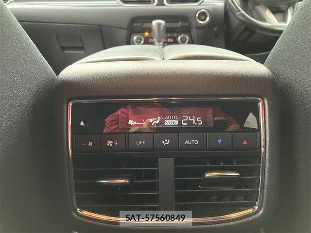 Mazda CX-8 2018-09 440058-24