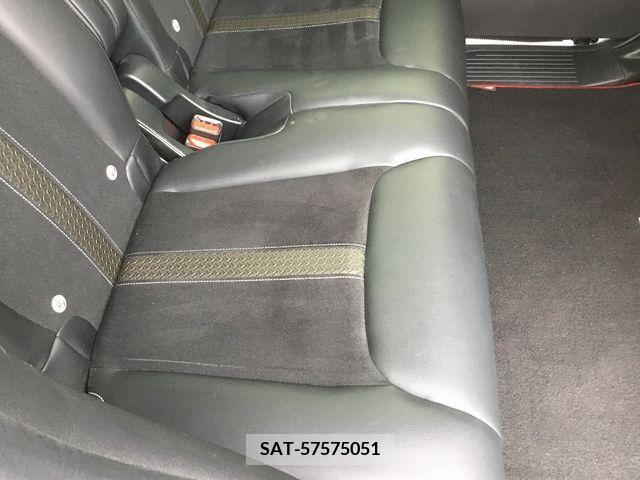 Honda N BOX CUSTOM 2019-04 217896-16
