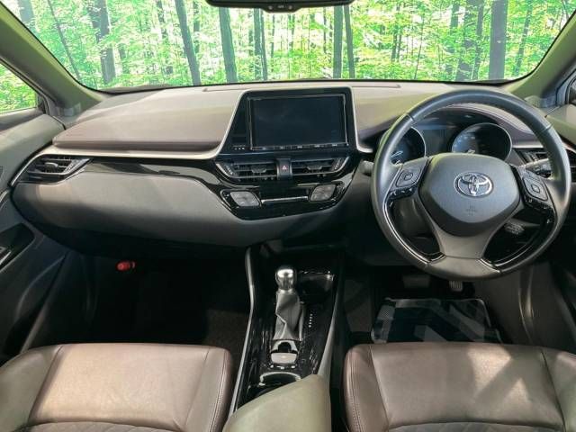 Toyota C-HR 2018-07 7320-1