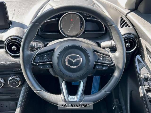 Mazda DEMIO 2017-11 267616-13