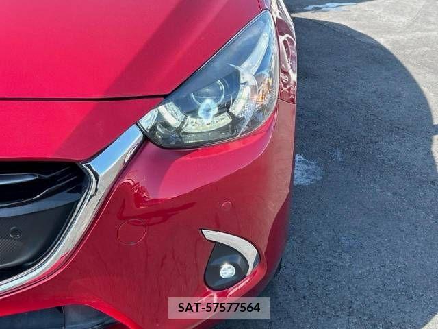 Mazda DEMIO 2017-11 267616-11