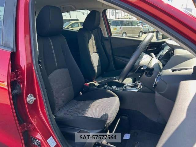 Mazda DEMIO 2017-11 267616-8