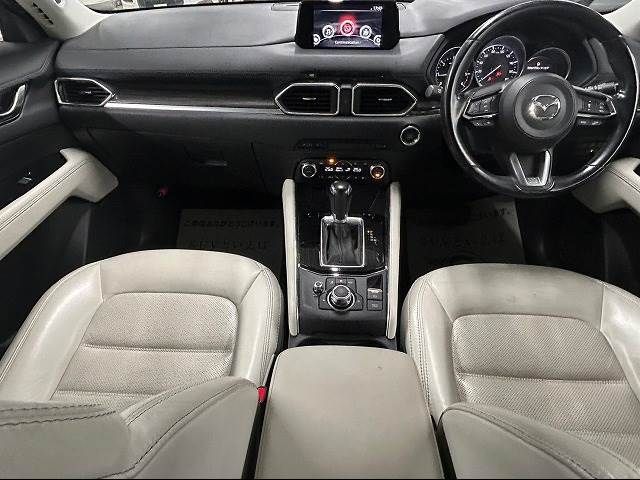 Mazda CX-5 2017-08 21490-1