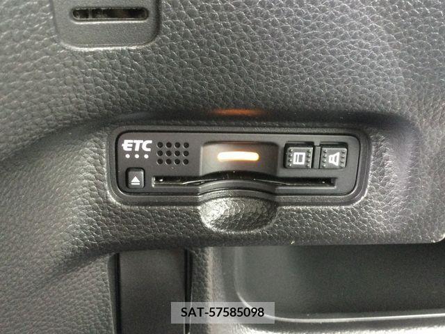 Honda N BOX CUSTOM 2018-05 364997-9