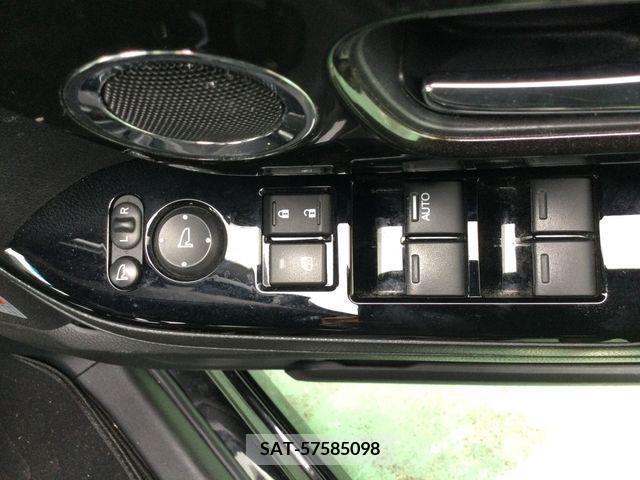 Honda N BOX CUSTOM 2018-05 364997-10