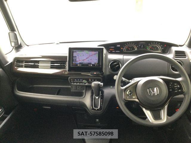 Honda N BOX CUSTOM 2018-05 364997-5