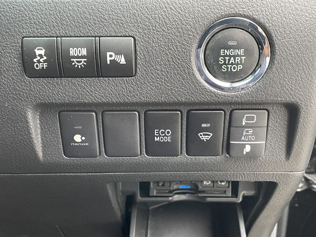 Toyota ALPHARD 2014-01 196108-16
