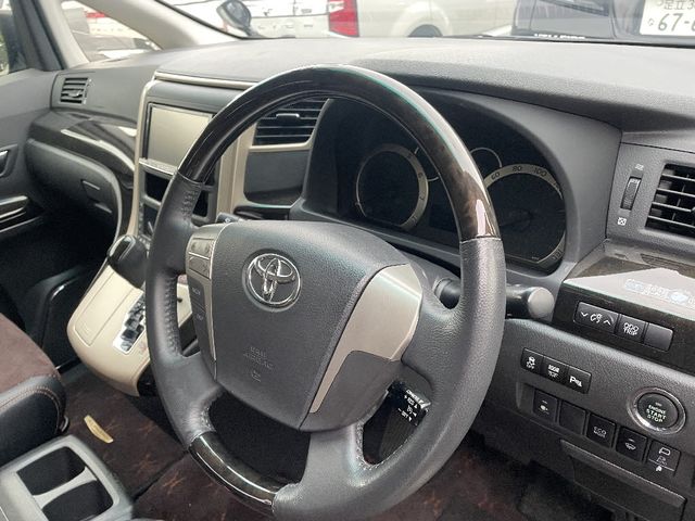 Toyota ALPHARD 2014-01 196108-9