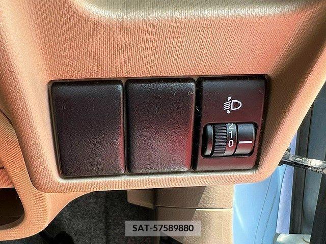 Suzuki ALTO 2012-06 304953-11