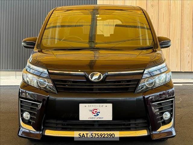 Toyota VOXY 2014-06 321396-12