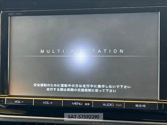 Toyota VOXY 2014-06 321396-2