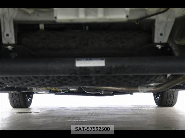 Toyota ROOMY 2019-10 339673-25