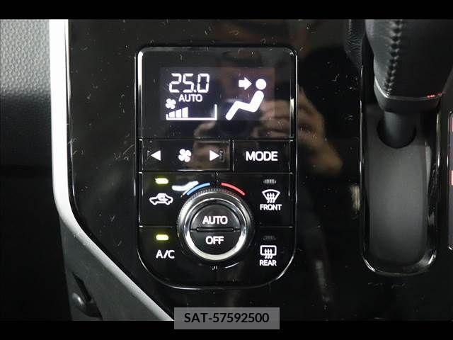 Toyota ROOMY 2019-10 339673-7