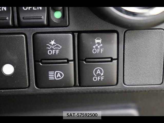 Toyota ROOMY 2019-10 339673-5