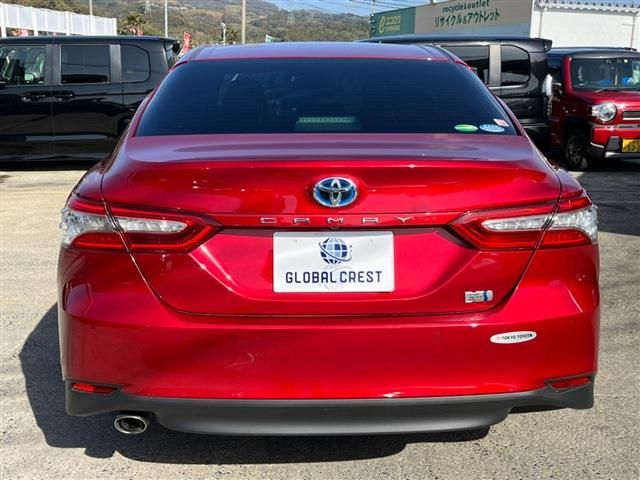 Toyota CAMRY HYBRID 2018-01 445-5