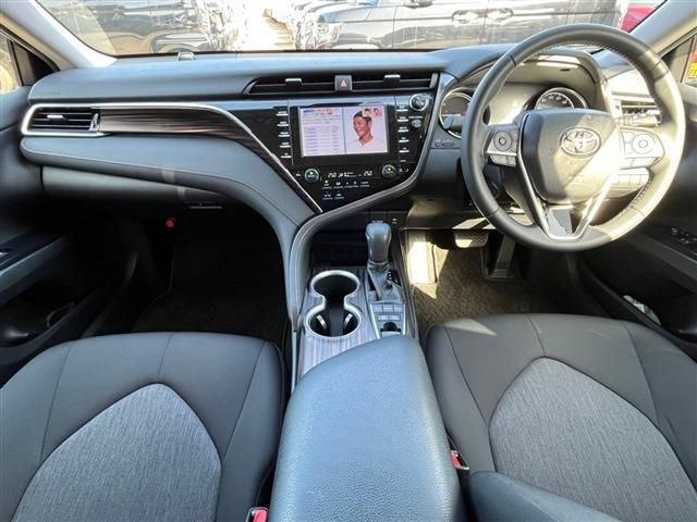 Toyota CAMRY HYBRID 2018-01 445-1