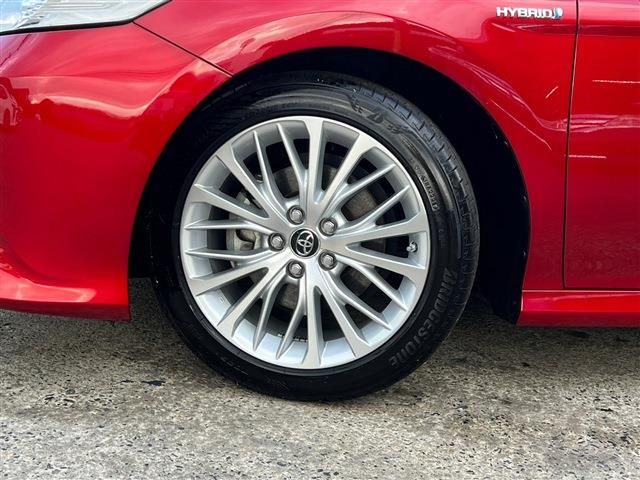 Toyota CAMRY HYBRID 2018-01 445-9