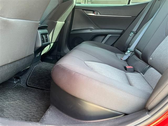 Toyota CAMRY HYBRID 2018-01 445-4