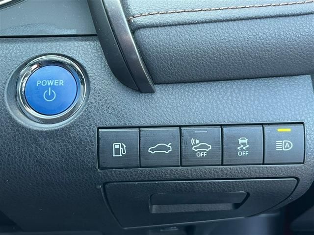 Toyota CAMRY HYBRID 2018-01 445-20