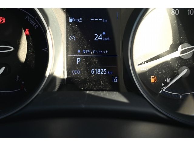 Toyota C-HR 2020-08 195513-28