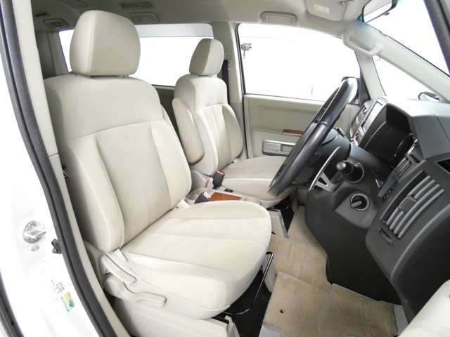 Mitsubishi DELICA D5 2013-02 510-6