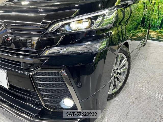 Toyota VELLFIRE 2017-03 224328-12