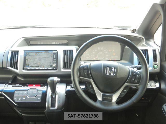 Honda e 2012-05 349712-16