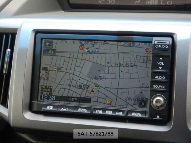 Honda e 2012-05 349712-10