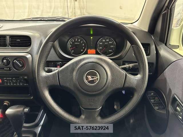 Daihatsu TERIOS KID 2011-05 306068-13