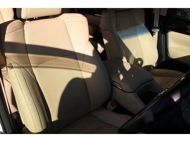 Toyota VELLFIRE 2016-09 183654-12