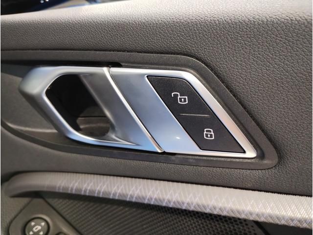 Bmw 1 SERIES 2022-11 22043-22