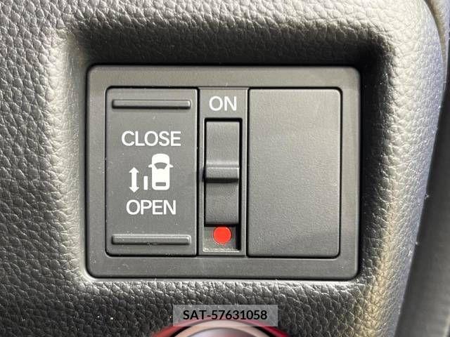 Honda N BOX CUSTOM 2017-09 215538-5