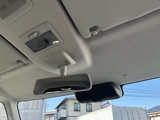 Suzuki SPACIA 2023-11 188349-12