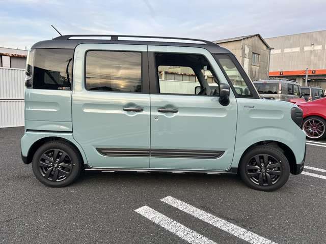 Suzuki SPACIA 2023-11 188349-19