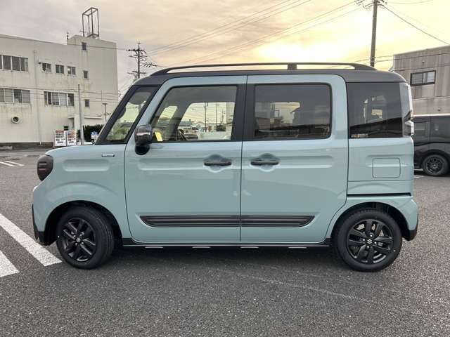 Suzuki SPACIA 2023-11 188349-15