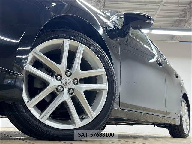Lexus CT 2016-01 211189-10