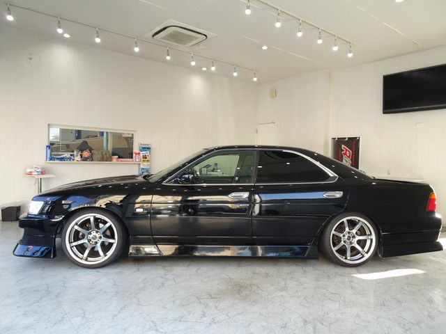 Nissan LAUREL 1998-11 28713-4