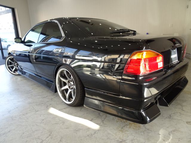 Nissan LAUREL 1998-11 28713-13