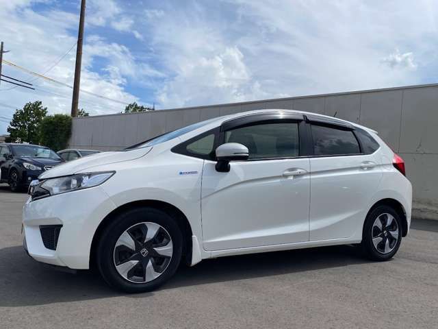Honda FIT HYBRID 2017-02 183342-4