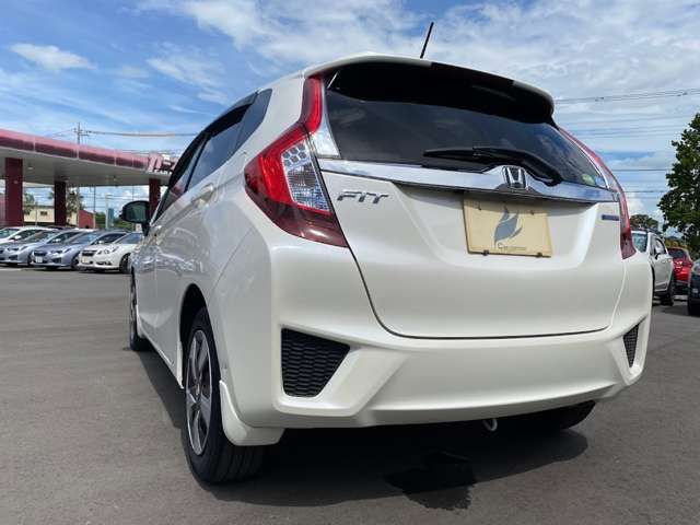 Honda FIT HYBRID 2017-02 183342-7