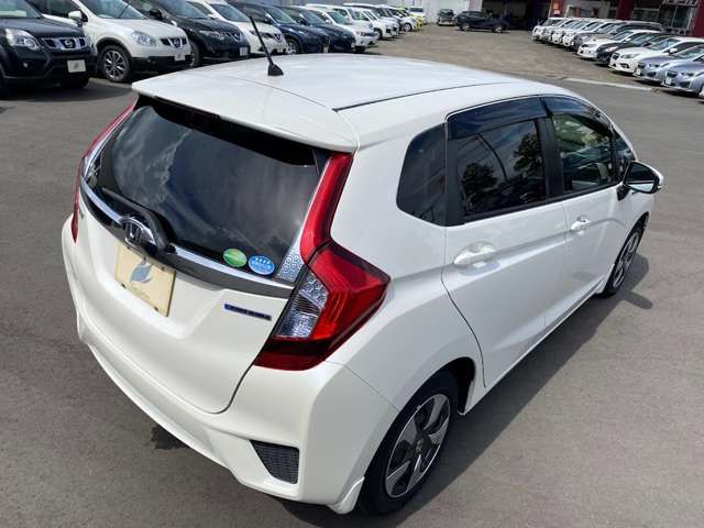 Honda FIT HYBRID 2017-02 183342-10