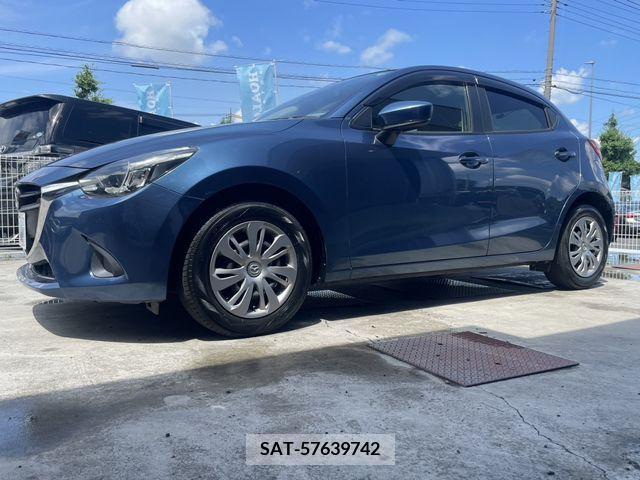 Mazda DEMIO 2017-03 301894-1