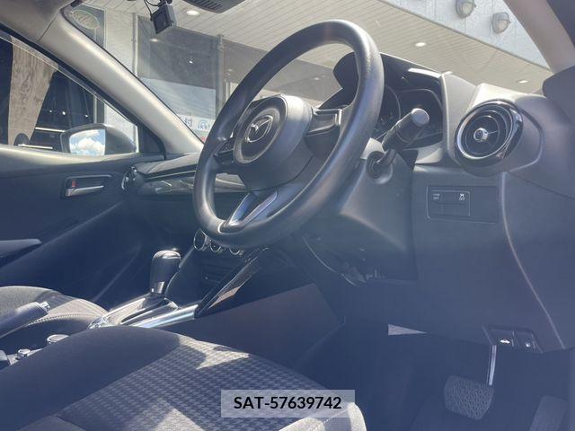 Mazda DEMIO 2017-03 301894-6