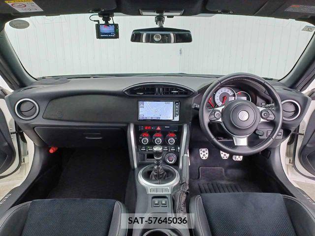 Toyota 86 2019-05 258573-2