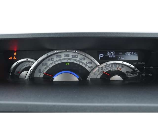 Daihatsu WAKE 2015-06 21234-9