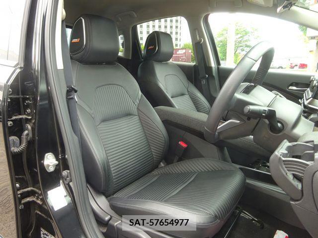 Nissan AURA 2022-06 356675-12